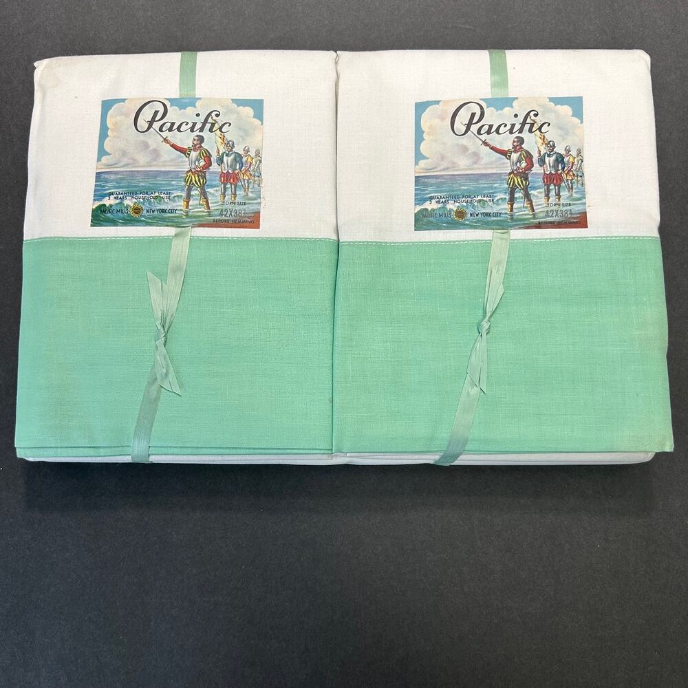 Vintage Pacific Mills New York  Sheet‎ Set 42 x 38.5" Before Hemming NOS